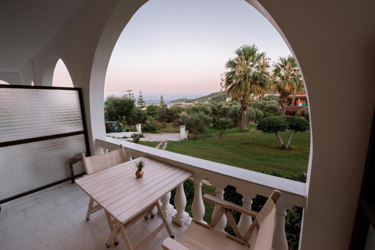 Stefanos Resort Месонги Экстерьер фото