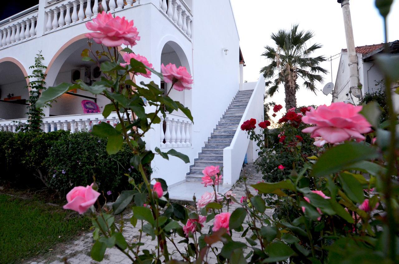 Stefanos Resort Месонги Экстерьер фото